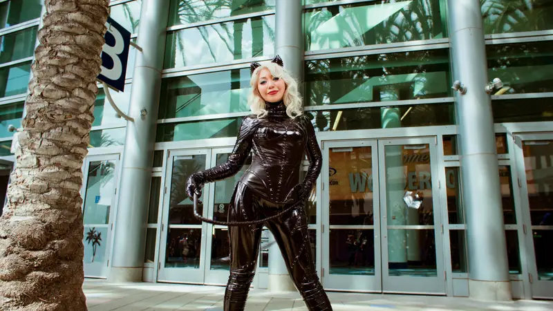 @cosplaybunniii Cat Woman