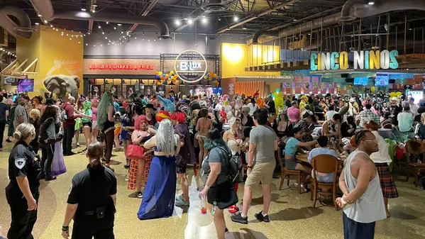 Colossalcon attendees fill the lobby of the Kalahari resort.