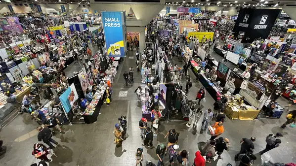 The vendor hall is one continuous open space with all of the elements combined - industry, small press, artists, and vendors.