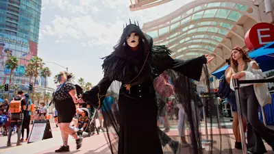 @slightly.emma Raven Queen from DnD lore