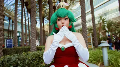 @_kitty_cos Phirana plant princess 