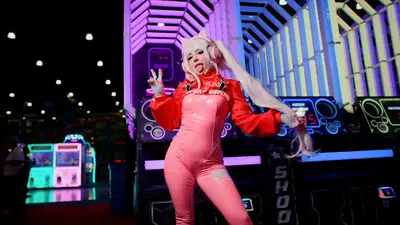 @xcrimsoncosplays Alice from Goddess of Victory: Nikke