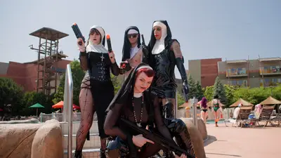 nuns with guns from Hitman
@vermillionvexus
@lostintimeattire
@brennen_yo
@beebunscosplay
