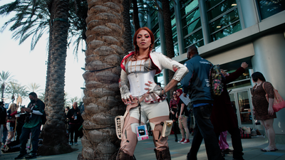 @kyso_lo Loba from Apex Legends