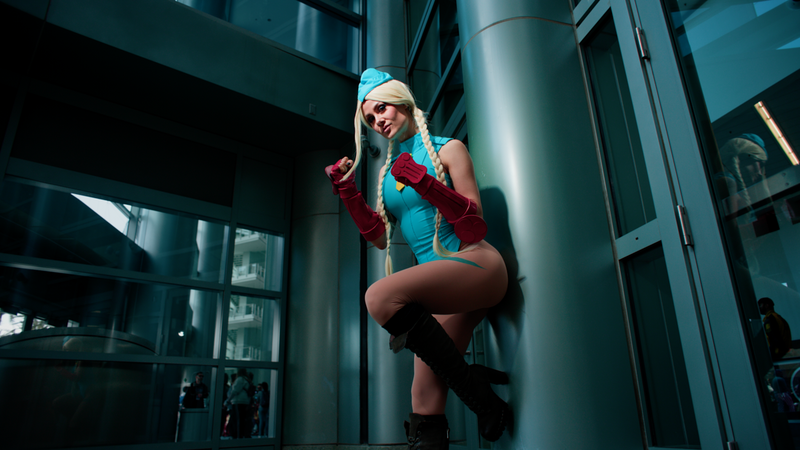 @rachallday flight attendant Cammy from Street Fighter
