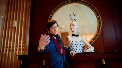 @littlelionheart.cosplay Number 5 from The Umbrella Academy