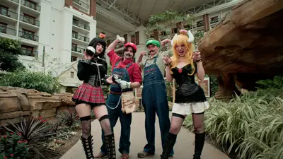 Super Mario Bros.
@xspaceelfx Chompette
@itsnickforshort Mario
@evie_cosplays Bowsette
