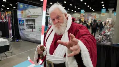@markwgray Jedi Santa