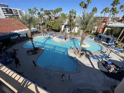 An overview of the main pool.