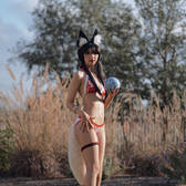 @charming_kitsune is Ahri from League of Legends