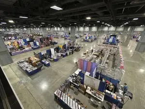 The vendor hall booths were spaced extra far apart.