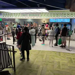 The arcade has a popular grab and go dining location.